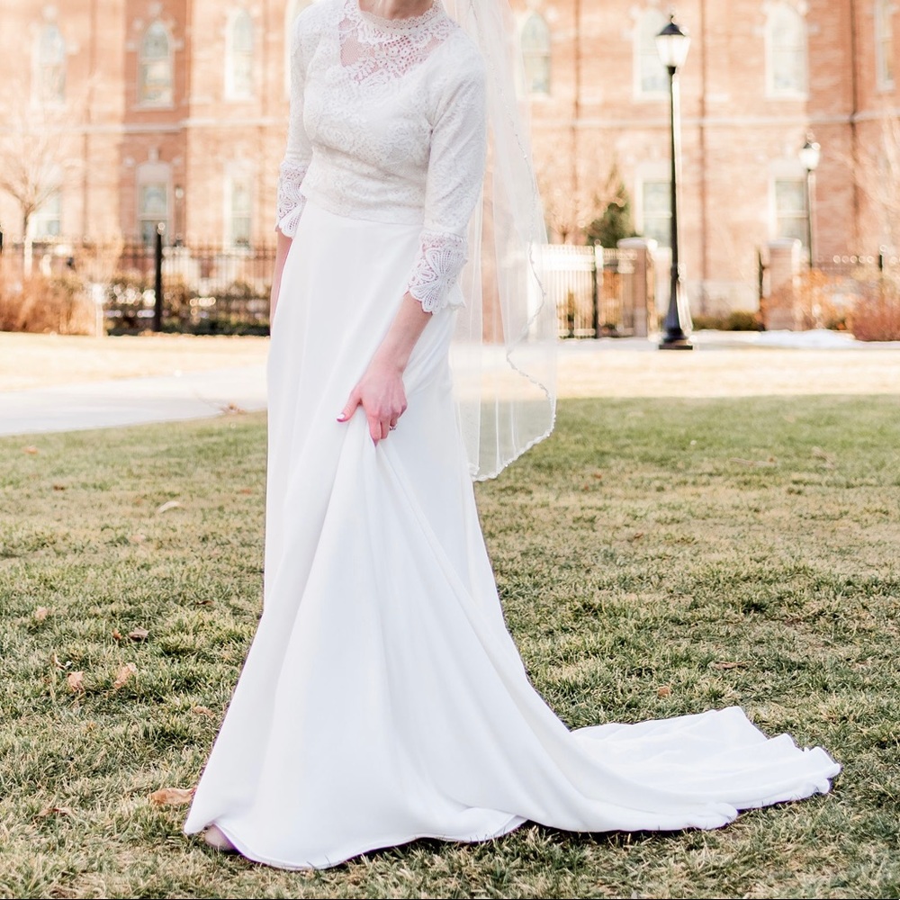 Vintage 2 piece Wedding dress (blouse & skirt)